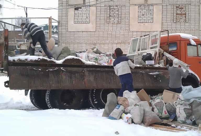 Вывоз мусора по Санкт-Петербургу