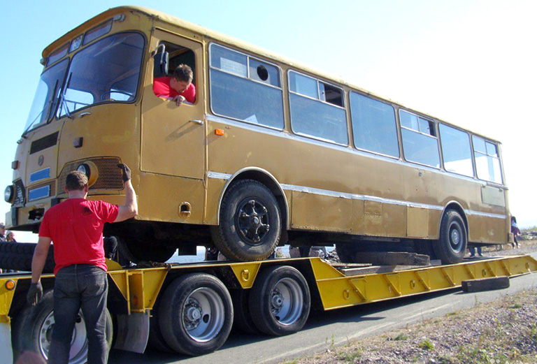 Перевозка автобуса из Новосибирска в Санкт-Петербург